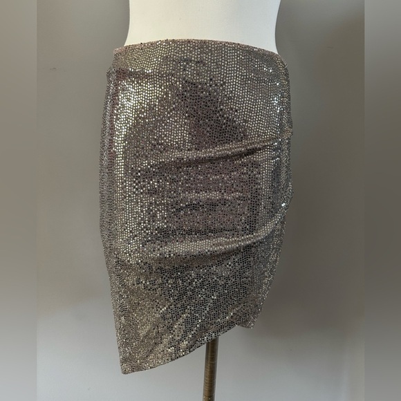 Windsor Dresses & Skirts - Asymmetrical gold sparkle skirt